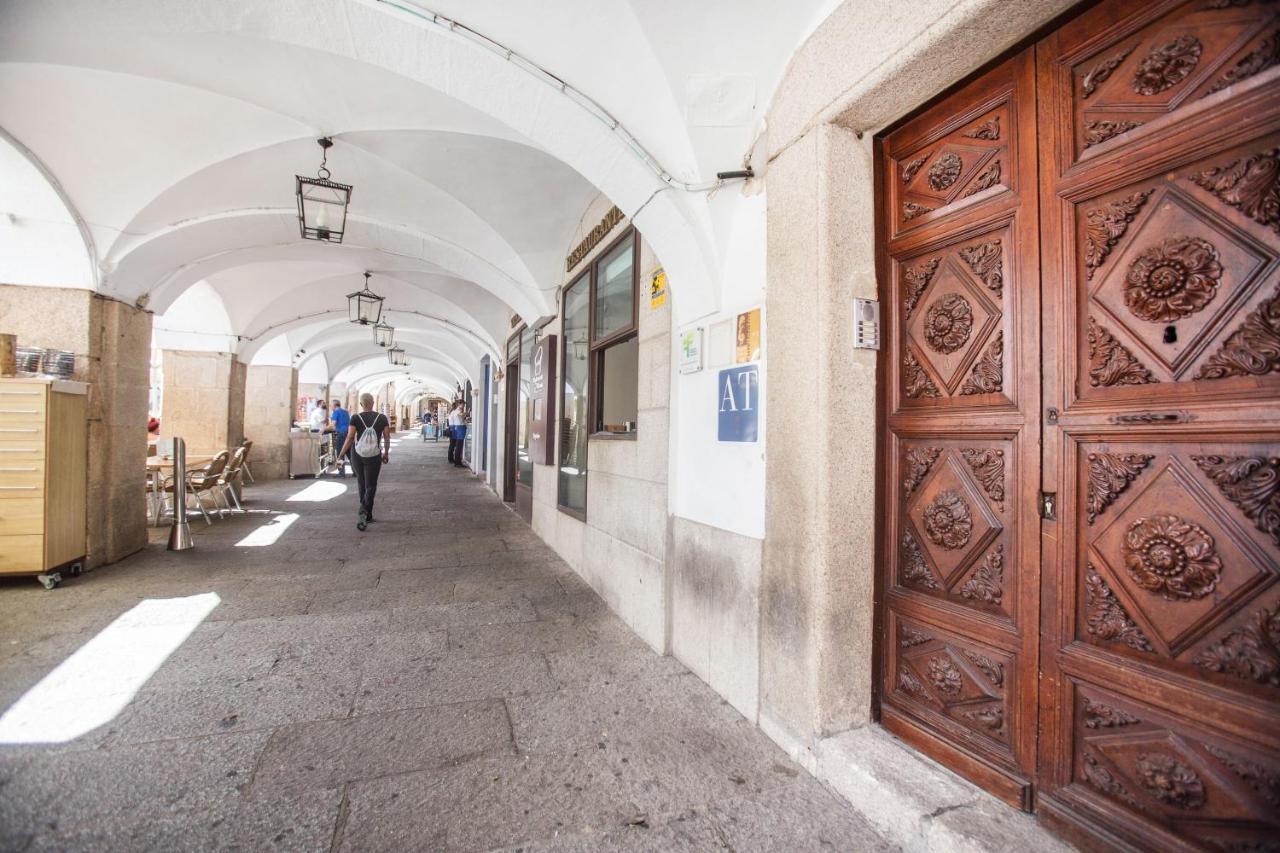 Apartamentos Soho Boutique Plaza Mayor Касерес Екстер'єр фото